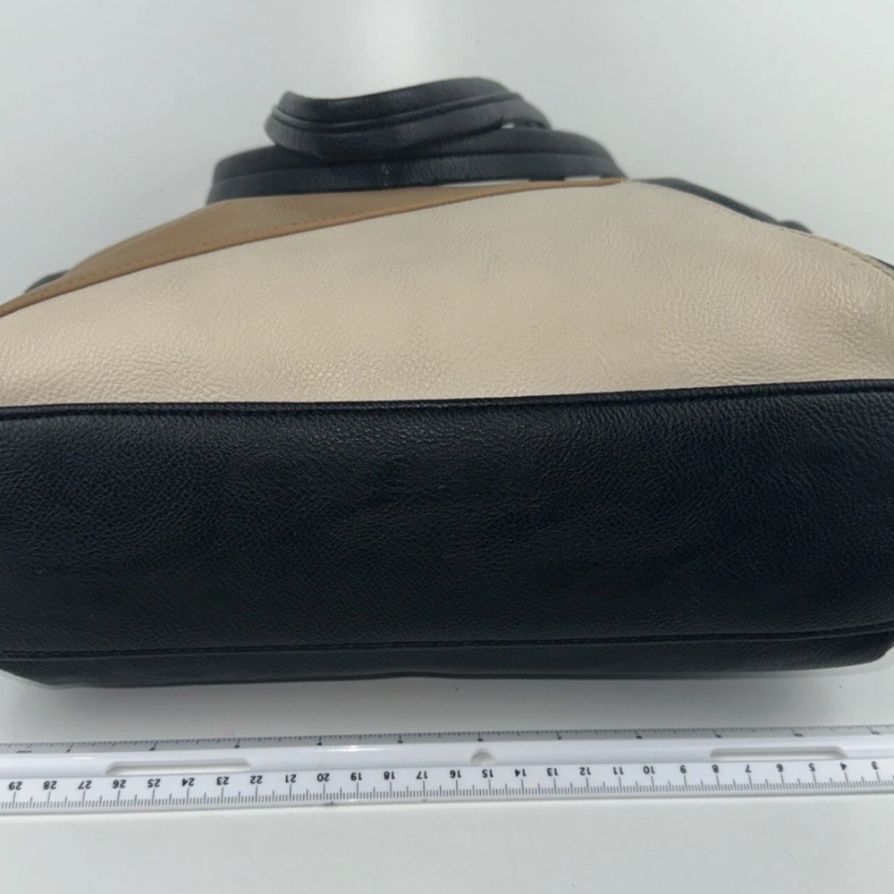 Nine West Black, Cream, and Tan Tote with Matching Wallet. - Picture 6 of 6